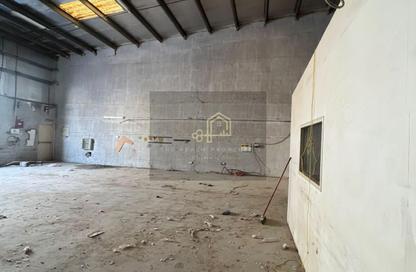 Warehouse - Studio - 1 for rent in Al Qusais 2 - Al Qusais Residential Area - Al Qusais - Dubai