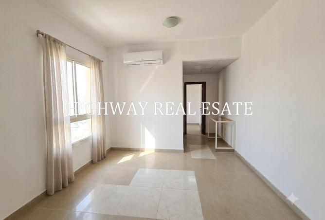 121094023 - Property Image 2