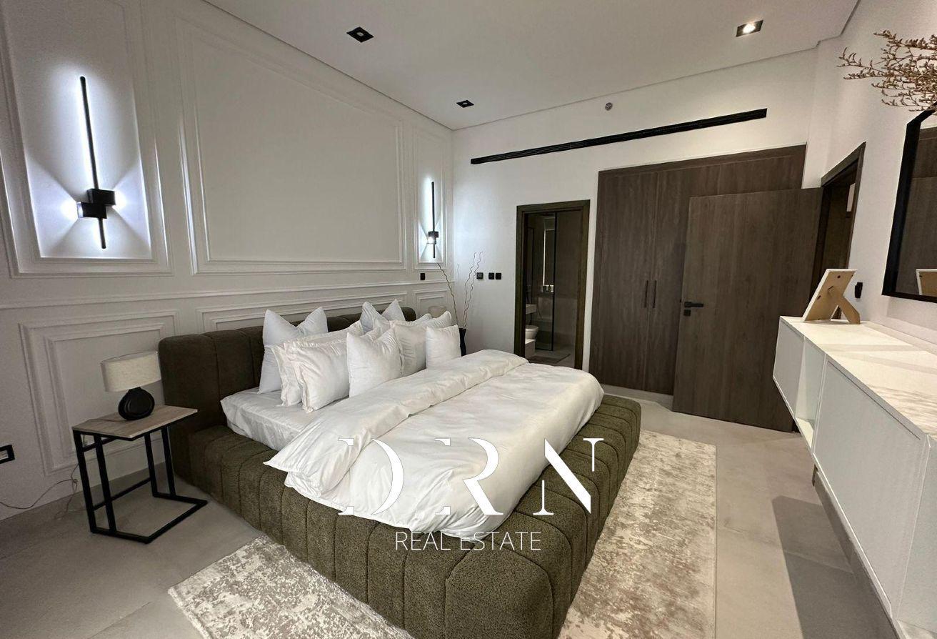 Furnished 1BR Apartment | Balcony & Pool Access photo 9