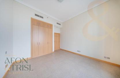Apartment - 5 Bedrooms - 4 Bathrooms for rent in Al Das - Shoreline Apartments - Palm Jumeirah - Dubai