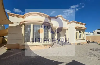 Villa - 4 Bedrooms - 6 Bathrooms for sale in Al Nekhailat - Al Heerah - Sharjah