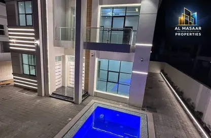 فيلا - 5 غرف نوم - 7 حمامات للبيع في قرية الاميرة - الياسمين - عجمان