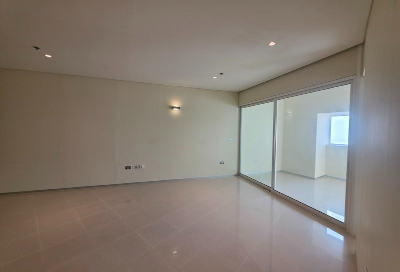 SPACIOUS 1BR | PRIME LOCATION | HIGH FLOOR gallery image