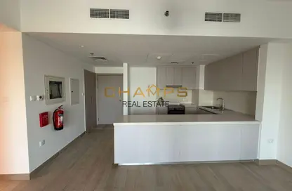 Apartment - 3 Bedrooms - 4 Bathrooms for rent in Waters Edge - Yas Island - Abu Dhabi