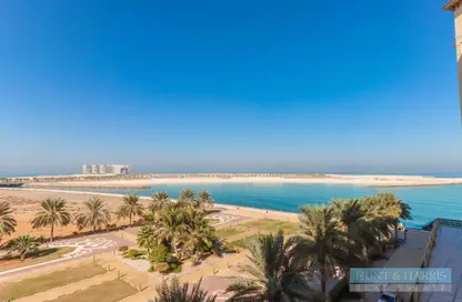 النزل و الشقق الفندقية - غرفة نوم - 2 حمامات للايجار في بولمان ريزورت جزر المرجان - جزيرة المرجان - رأس الخيمة