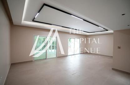 Villa - 3 - 4 for rent in Seashore - Rabdan - Abu Dhabi
