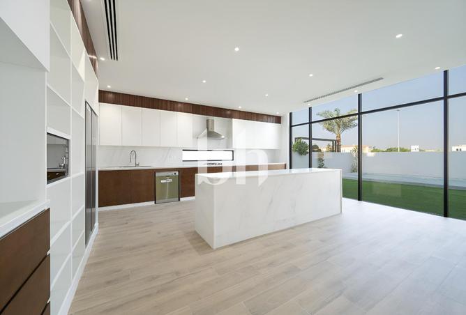 127006210 - Property Image 2
