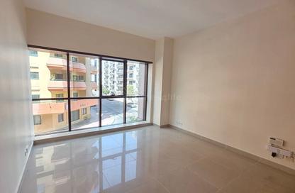 Apartment - 4 - 3 for rent in Golden Sands 9 - Al Mankhool - Bur Dubai - Dubai Apartment - 4 - 3 for rent in Golden Sands 9 - Al Mankhool - Bur Dubai - Dubai
