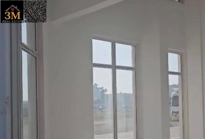 60927103 - Property Image 3