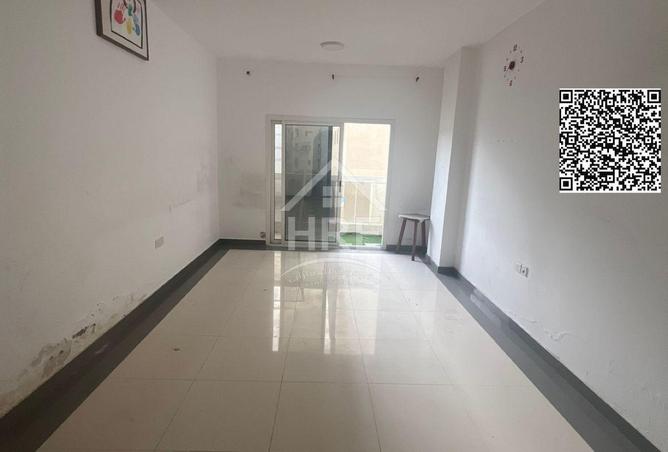 96542158 - Property Main Image