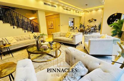 Villa - 4 Bedrooms - 5 Bathrooms for rent in Nad Al Sheba Villas - Nad Al Sheba 3 - Nad Al Sheba - Dubai