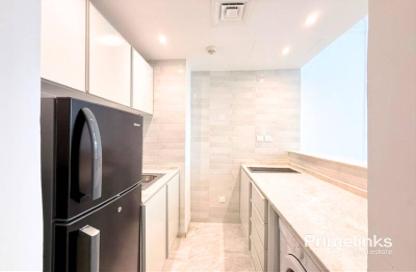 Apartment - 1 Bedroom - 1 Bathroom for sale in Manchester Tower - Dubai Marina - Dubai