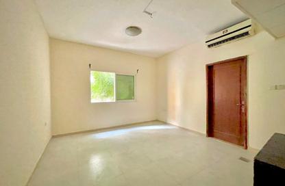Apartment - Studio - 1 Bathroom for rent in Fire Station Road - Muwaileh - Sharjah Apartment - Studio - 1 Bathroom for rent in Fire Station Road - Muwaileh - Sharjah