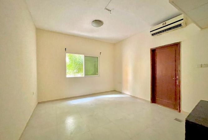 132944978 - Property Main Image