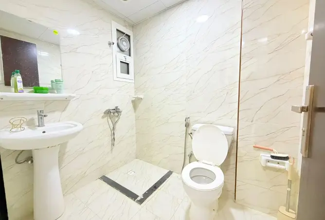 161440326 - Property Image 3