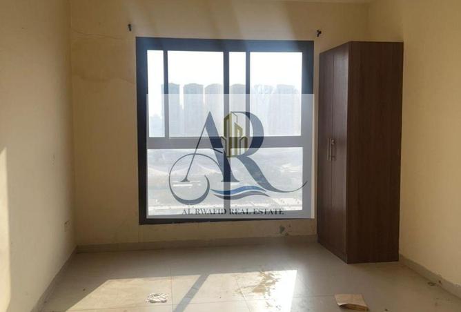 84066855 - صورة العقار 3