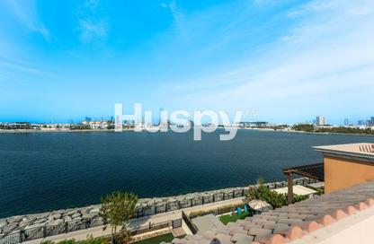 Villa - 3 - 5 for sale in Sur La Mer 2 - Sur La Mer - Jumeirah 1 - Jumeirah - Dubai
