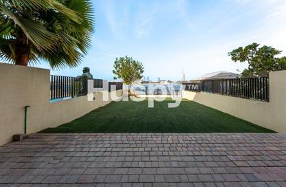 Villa - 3 - 5 for sale in Sur La Mer 2 - Sur La Mer - Jumeirah 1 - Jumeirah - Dubai