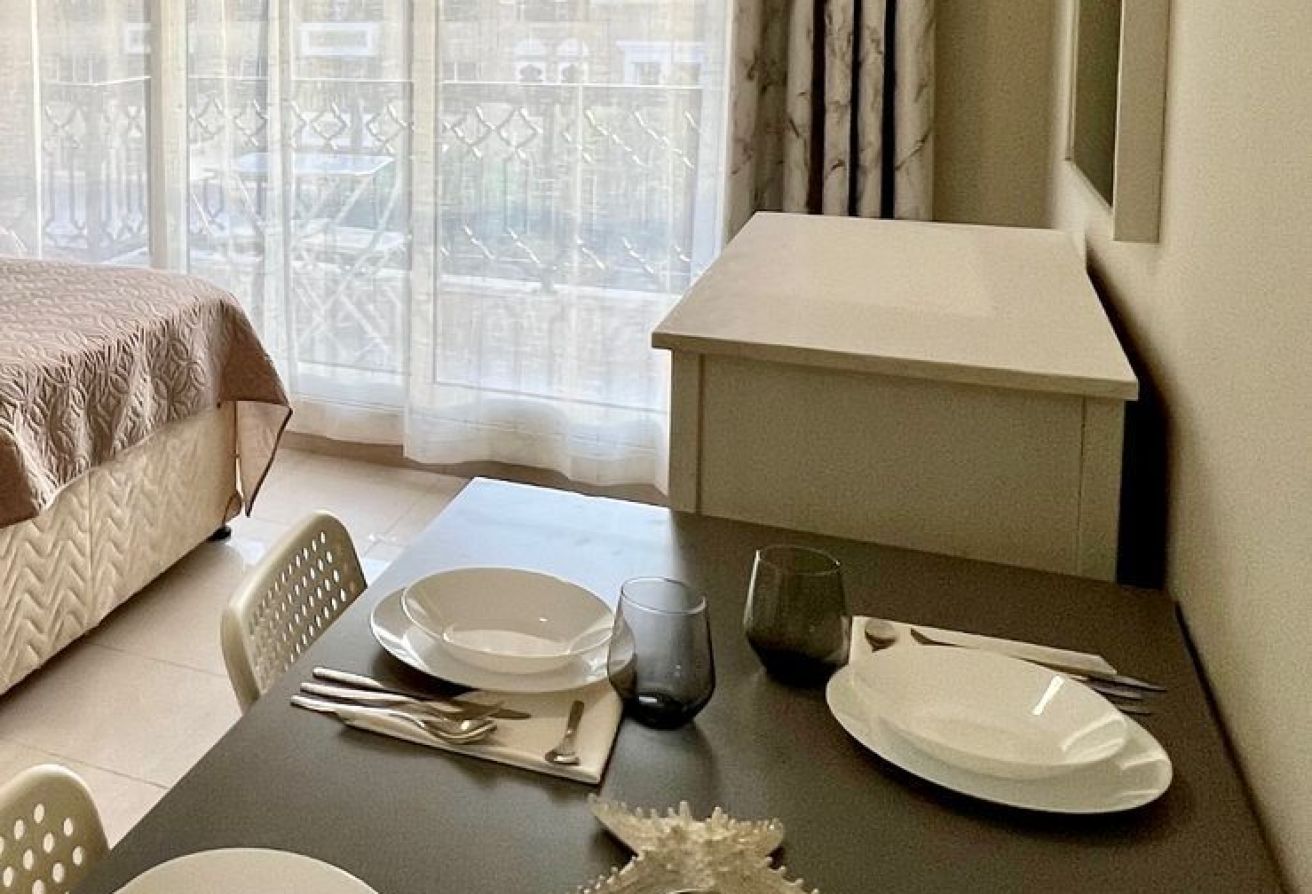 Fully Furnished Studio | Bab Al Bahr | Al Marjan