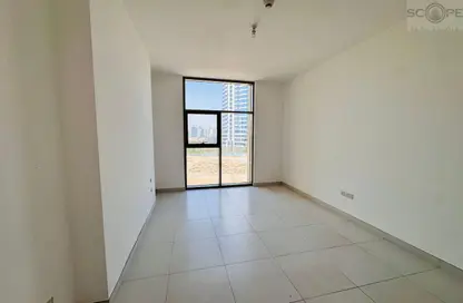 Apartment - 1 Bedroom - 2 Bathrooms for rent in Rabdan Building - Motor City - Dubai