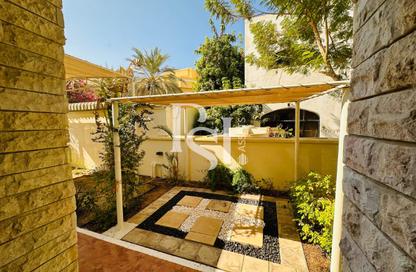 Villa - Studio - 7 for rent in Al Manhal Tower - Airport Road - Abu Dhabi