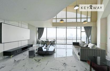 Apartment - 3 Bedrooms - 5 Bathrooms for sale in Sky Gardens - DIFC - Dubai