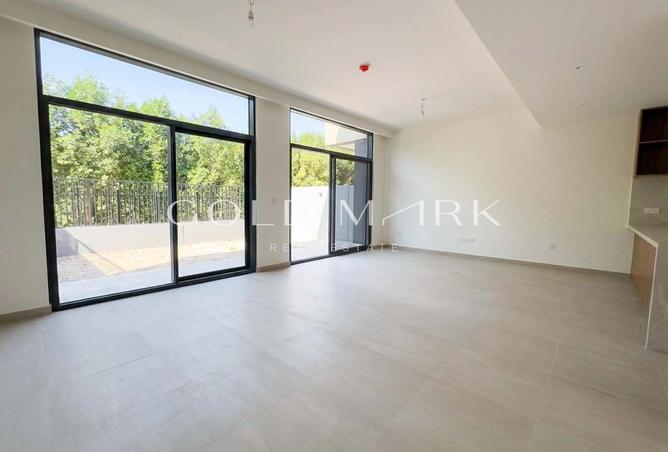 127029904 - Property Image 3