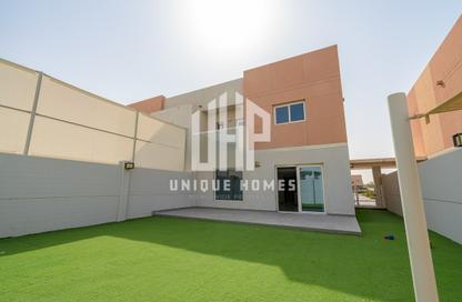 Villa - 3 - 4 for sale in Manazel Al Reef 2 - Al Samha - Abu Dhabi