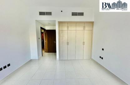Apartment - 1 Bedroom - 2 Bathrooms for rent in Masaken Al Muteena 03 - Al Muteena - Deira - Dubai Apartment - 1 Bedroom - 2 Bathrooms for rent in Masaken Al Muteena 03 - Al Muteena - Deira - Dubai