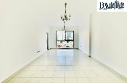 Apartment - 1 Bedroom - 2 Bathrooms for rent in Masaken Al Muteena 03 - Al Muteena - Deira - Dubai