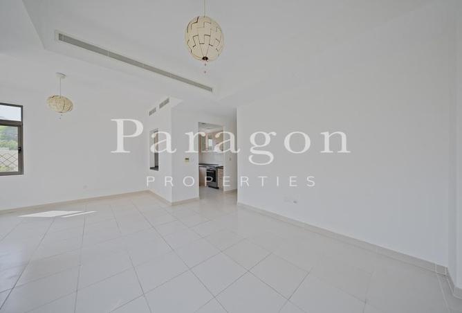 114160143 - Property Image 3