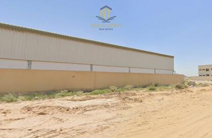 Warehouse - Studio - 2 Bathrooms for sale in Al Sajaa Industrial - Al Sajaa - Sharjah