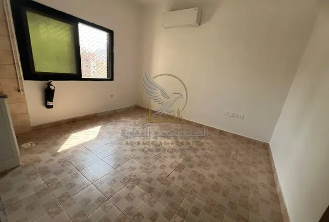 165032987 - Property Image 2