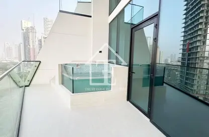 Apartment - 1 Bedroom - 2 Bathrooms for rent in Binghatti Royale - District 18 - Jumeirah Village Circle - Dubai