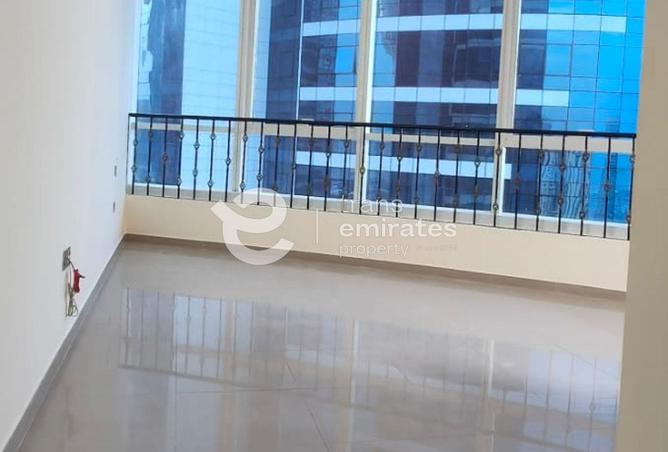 81925384 - Property Image 3