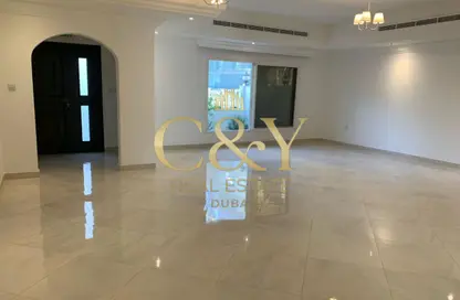 Villa - 4 Bedrooms - 6 Bathrooms for rent in Garden Lane Villas - District 15 - Jumeirah Village Circle - Dubai