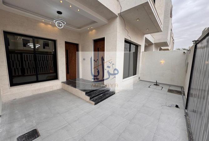 67824145 - Property Image 3