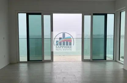 Apartment - 2 Bedrooms - 2 Bathrooms for rent in La Vie - Jumeirah Beach Residence - Dubai