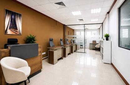 Business Centre - Studio - 4 Bathrooms for rent in Al Kazim Building - Karama Park Area - Al Karama - Dubai Business Centre - Studio - 4 Bathrooms for rent in Al Kazim Building - Karama Park Area - Al Karama - Dubai
