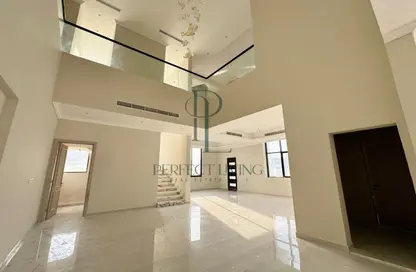 Villa - 5 Bedrooms - 6 Bathrooms for rent in Al Barsha South 2 - Al Barsha South - Al Barsha - Dubai Villa - 5 Bedrooms - 6 Bathrooms for rent in Al Barsha South 2 - Al Barsha South - Al Barsha - Dubai