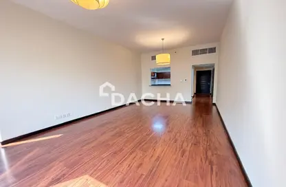 Apartment - 1 Bedroom - 2 Bathrooms for rent in Green Lakes Towers 2 - Green Lakes Towers - JLT Cluster S - Jumeirah Lake Towers - Dubai