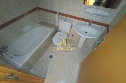 Apartment - 2 Bedrooms - 2 Bathrooms for rent in Al Hafeet Tower 8 - Al Nahda - Sharjah