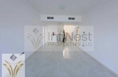 Villa - 5 Bedrooms - 6 Bathrooms for rent in Palma Residences - Palm Jumeirah - Dubai
