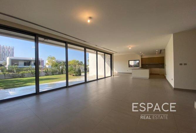 81521147 - Property Image 2