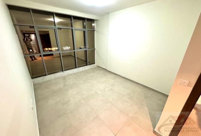 105950908 - Property Image 3