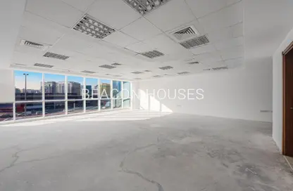 Office Space - Studio - 1 Bathroom for rent in Sapphire Tower - Port Saeed - Deira - Dubai