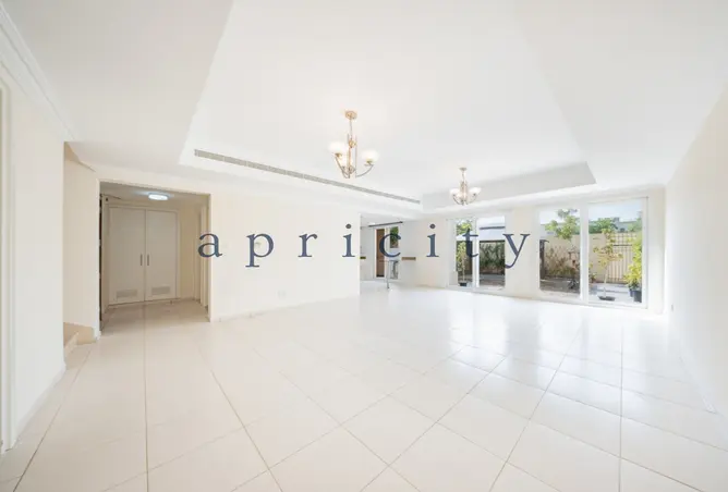 161853025 - Property Image 3