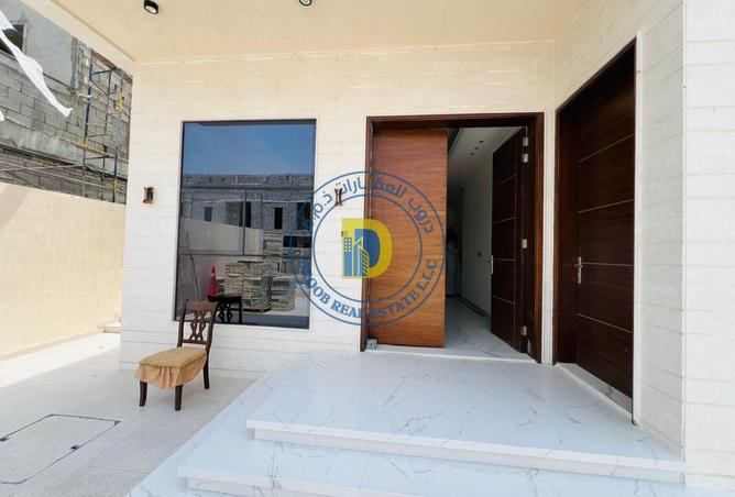 141930863 - Property Image 3