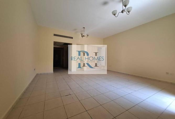 117255443 - Property Image 2