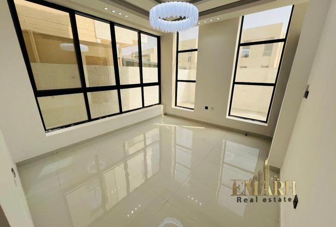 135654982 - Property Image 3